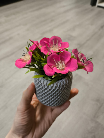 Pot en jesmonite avec sa Fleur offerte - L'art à part